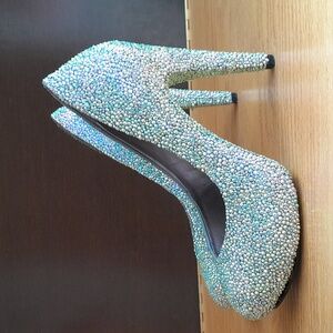 Crystal Shoes/Wedding/Sweet 15 & 16